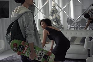 美女草逼逼